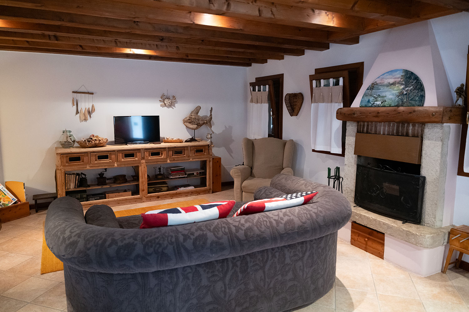 Mida & Lino's House